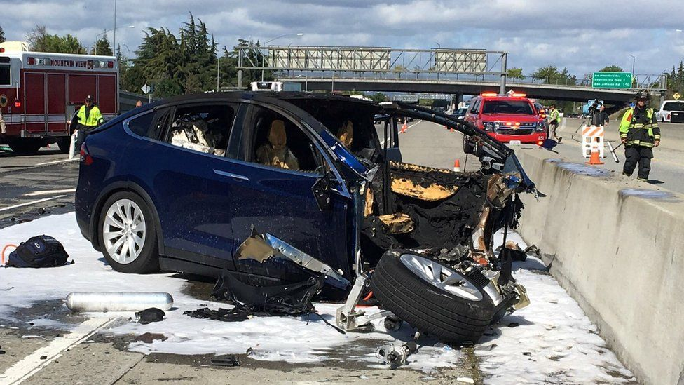 美國交通局：特斯拉自動駕駛導致已數百起碰撞事故