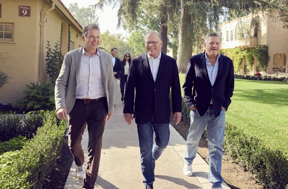 網飛光速離場股價大漲 派拉蒙狂砸金心想事成