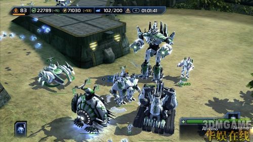 commander2《最高指挥官2》同步推出了xbox 360的版本,和halo wars