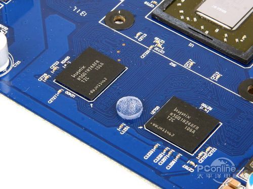 盈通HD5670高手版显卡
