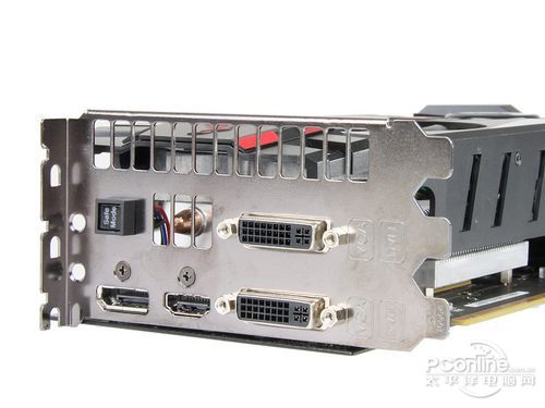 华硕玩家国度MatrixGTX580显卡