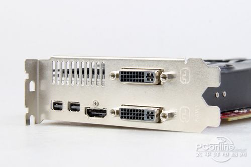 迪兰恒进HD6870 X2显卡