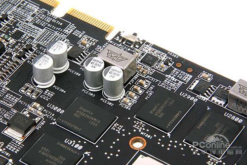 华硕HD7970显卡