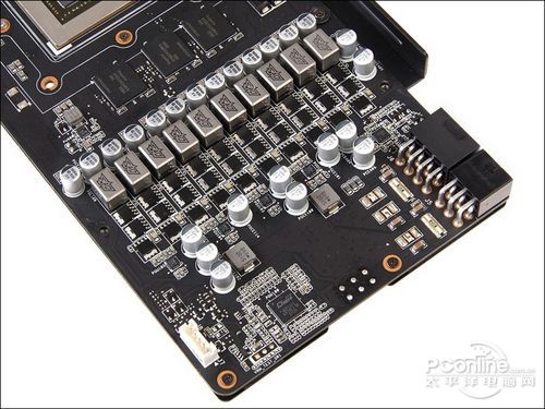 华硕GTX680 DirectCU II TOP