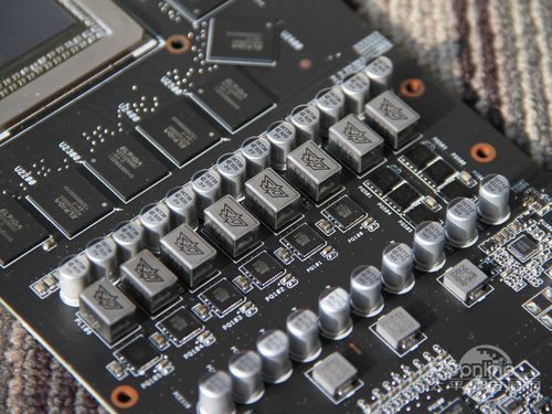 华硕R9 290X