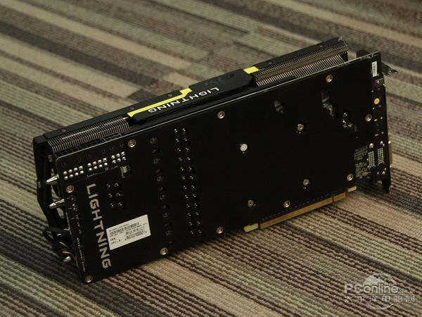 微星R9 290X Lightning