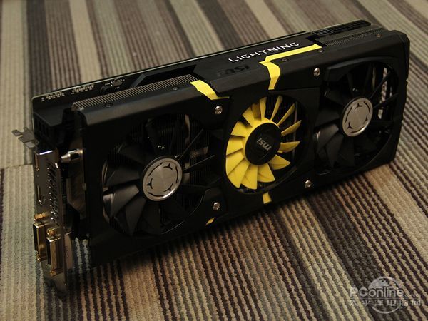 微星R9 290X Lightning