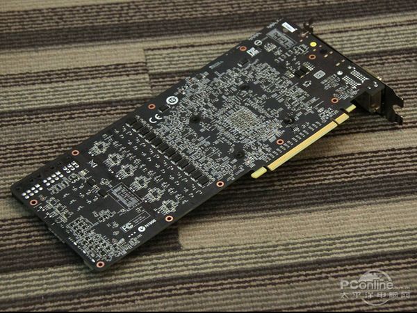 微星R9 290X Lightning
