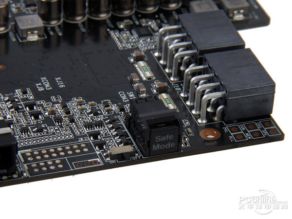 华硕GTX780Ti玩家国度