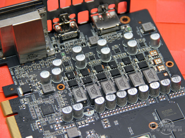 AMD全新R9 285首测