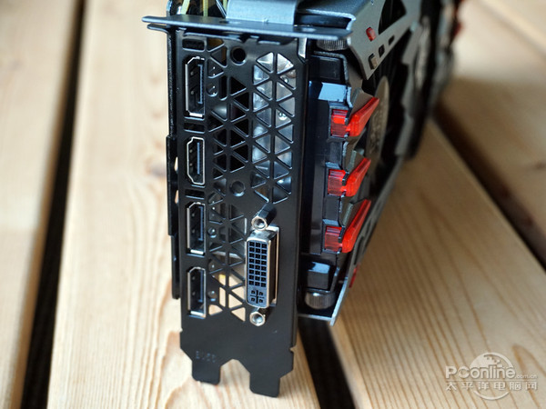 映众GTX970 Ultra冰龙超级版