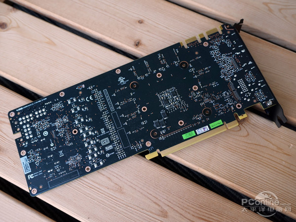 映众GTX970 Ultra冰龙超级版拆解