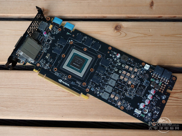 映众GTX970 Ultra冰龙超级版拆解