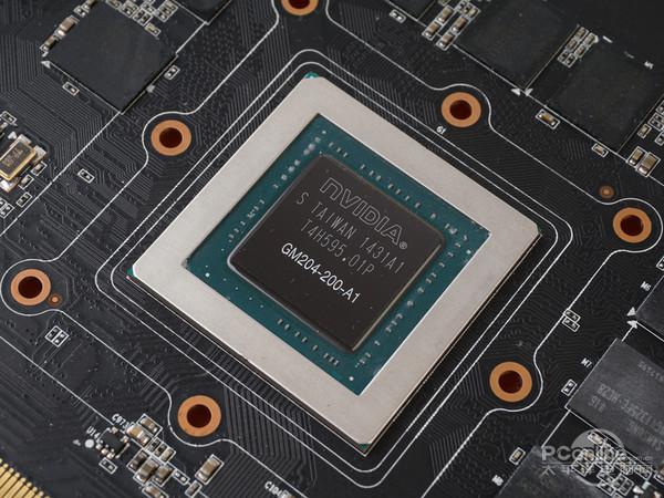 索泰GTX970至尊OC