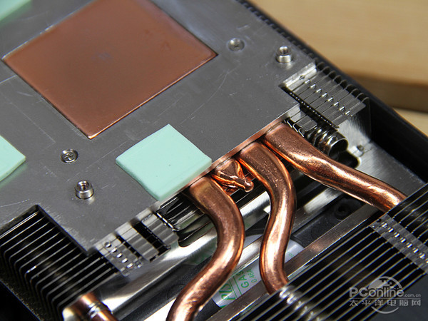 索泰GTX960评测