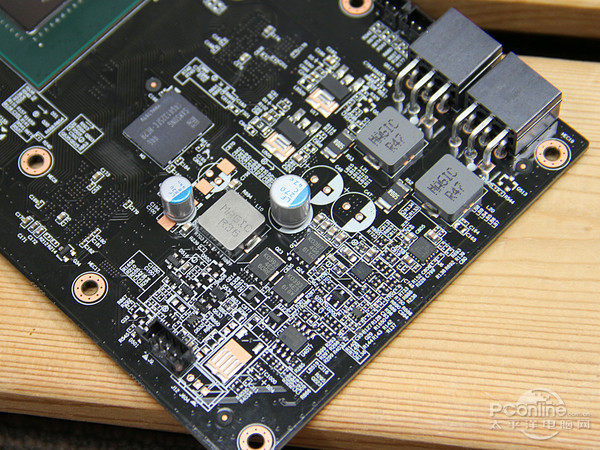 技嘉 GTX960