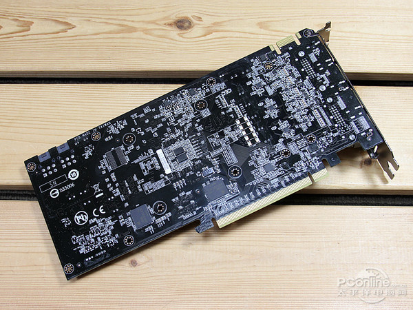 技嘉 GTX960