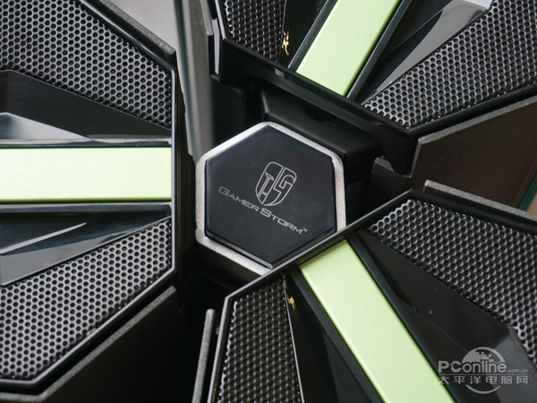 这竟是一台PC？老黄信仰GTX PC全球首测