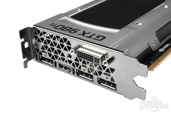 七彩虹GTX980Ti CH