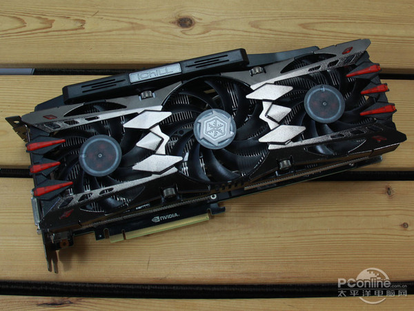映众GTX980Ti 冰龙超级版