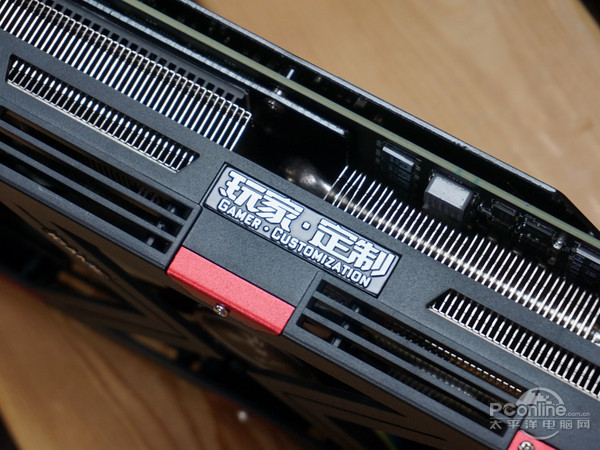 七彩虹 iGame 980Ti