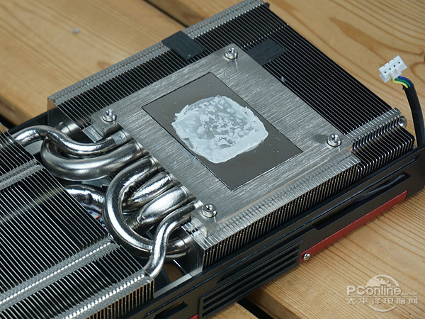 七彩虹 iGame 980Ti