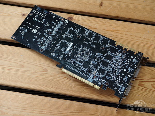 技嘉GTX980
