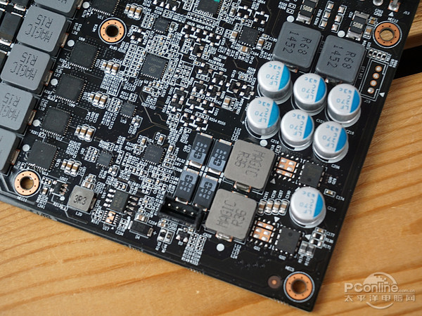 技嘉GTX980