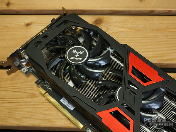 七彩虹 iGame GTX980 Ti