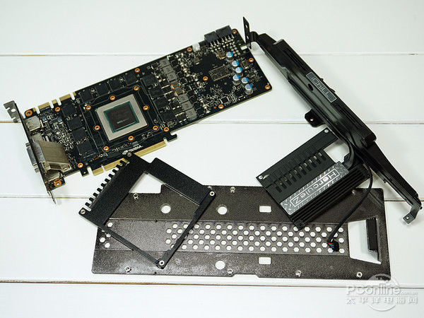 映众 GTX980Ti 冰龙