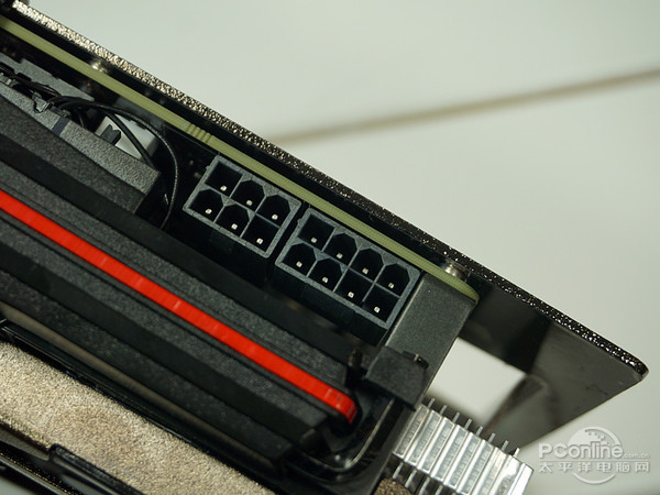 映众 GTX980Ti 冰龙