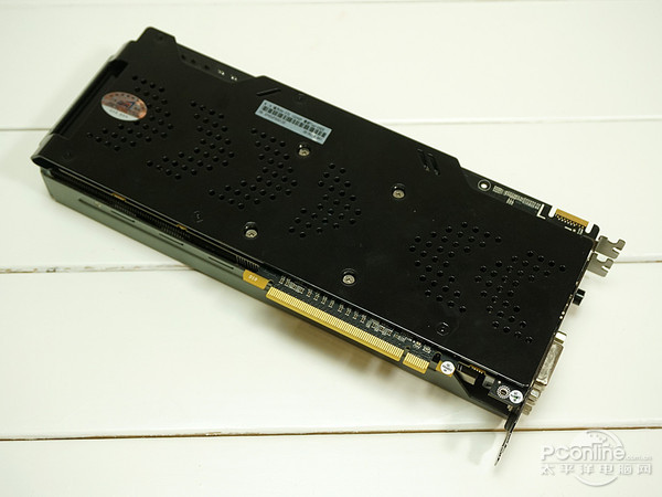 镭风 R9 370 1024SP? 毒蜥