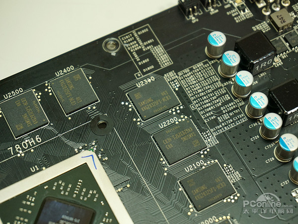 镭风 R9 370 1024SP? 毒蜥