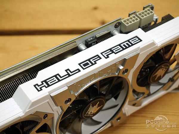影驰 GTX980Ti HOF