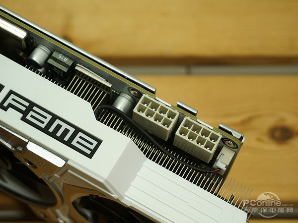 影驰 GTX980Ti HOF