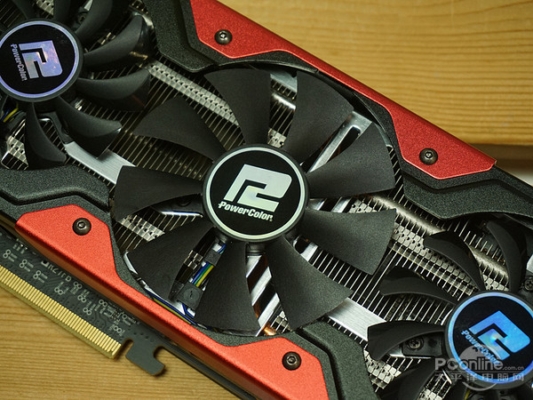 迪兰 R9 370X