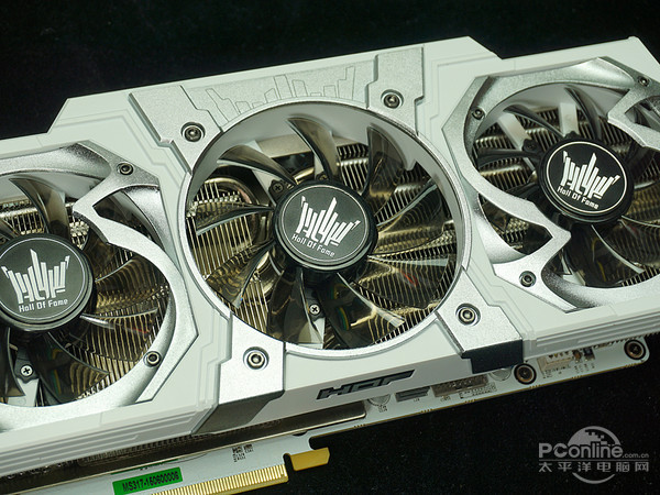 影驰 GTX980Ti HOF
