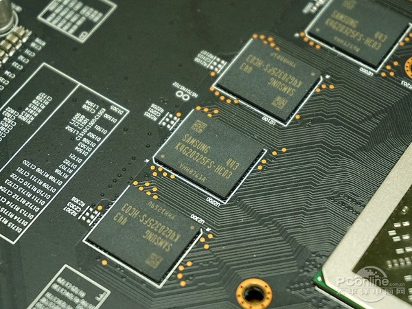 迪兰 R9 370X