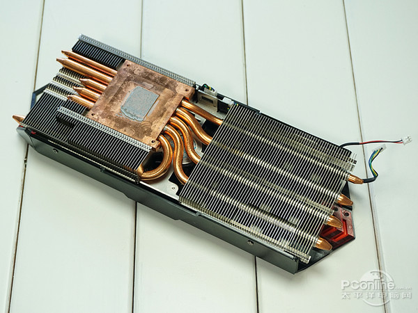 迪兰 R9 390 8G