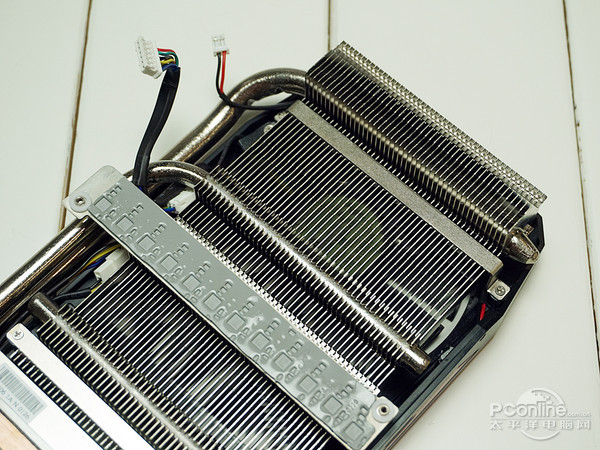 华硕 GTX980Ti