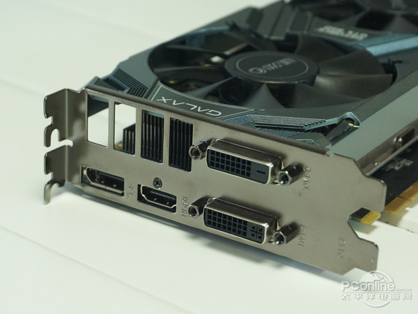 影驰GTX950黑将