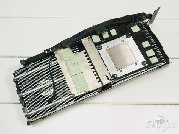 映众GTX980Ti冰龙超级版