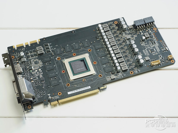 华硕 猛禽STRIX GTX980TI