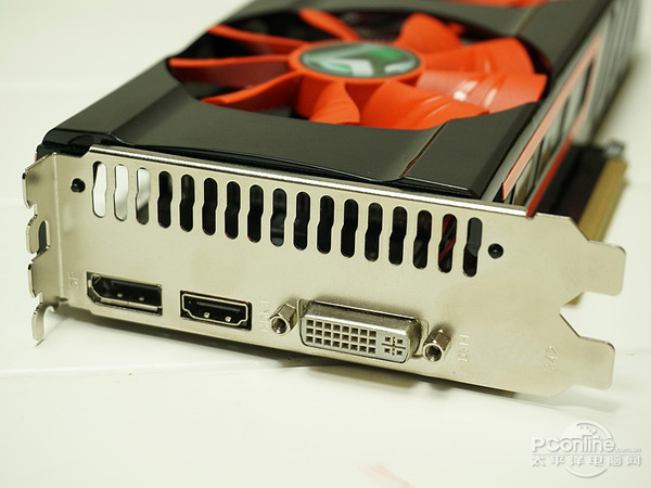 R9 370
