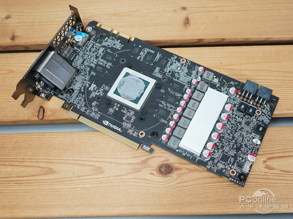 盈通GTX970游戏高手