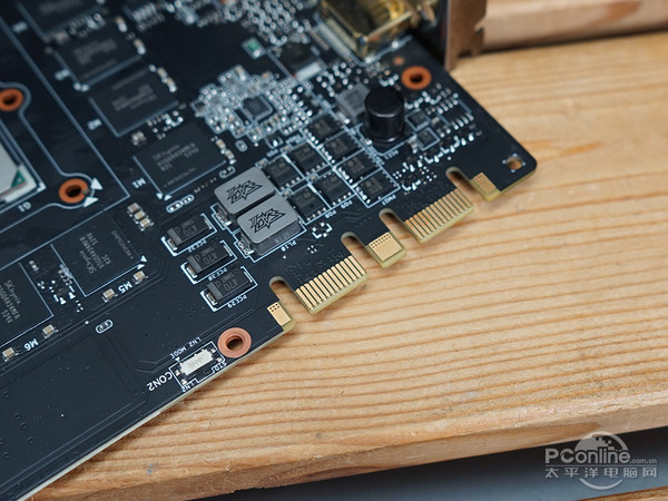 华硕MATRIX-GTX980Ti-P评测