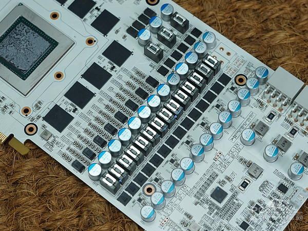 影驰 GTX980Ti 名人堂