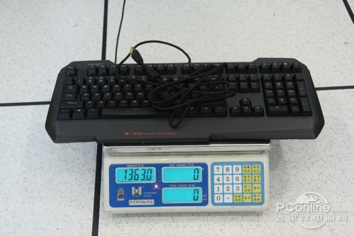 雷柏神秘的新品! V700游戏机械键盘首测