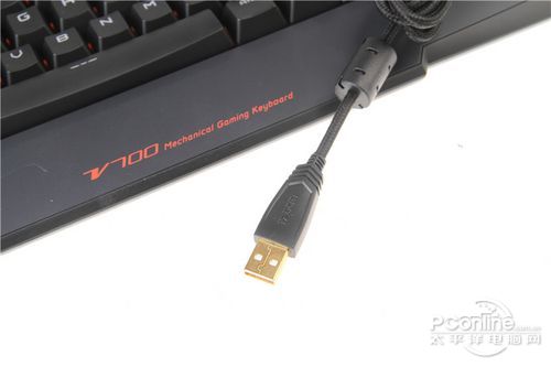 雷柏神秘的新品! V700游戏机械键盘首测
