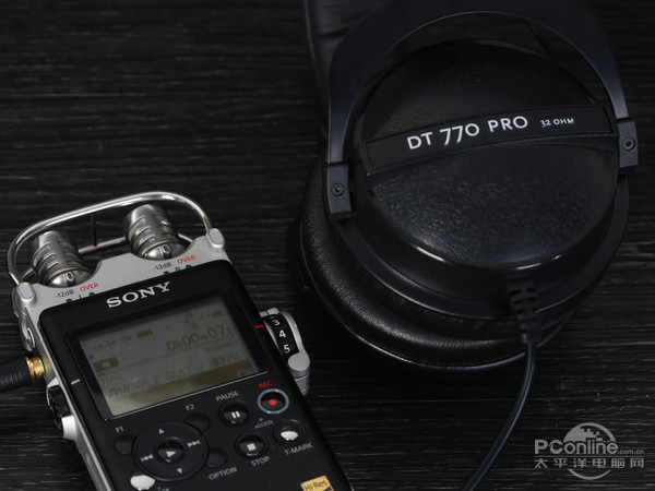 DT770